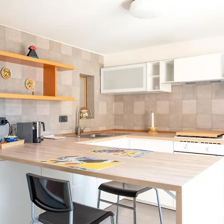 Finestre Sul Teatro - - Parking Included Апартаменти